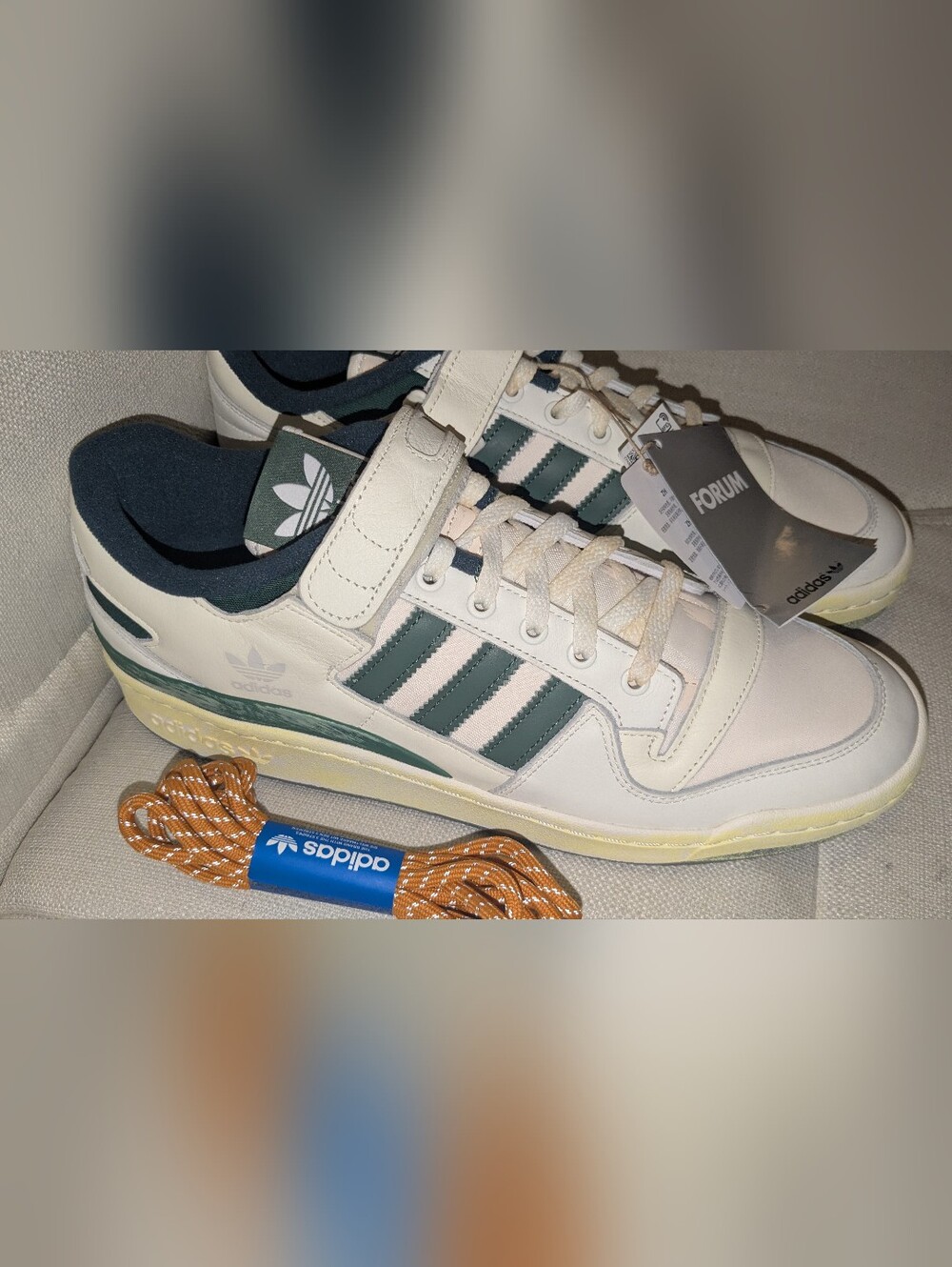 Men's Adidas White Leather Sneakers w/ Green Stripe Accents w/ Extra Shoe Laces
